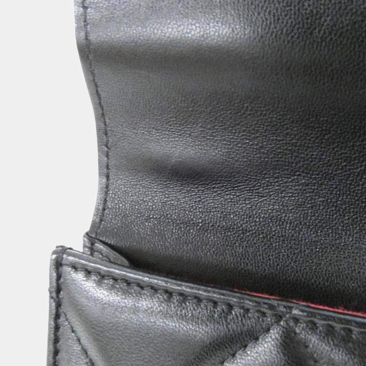 Pre Owned Chanel Black Leather 19 Phone Case Bag
