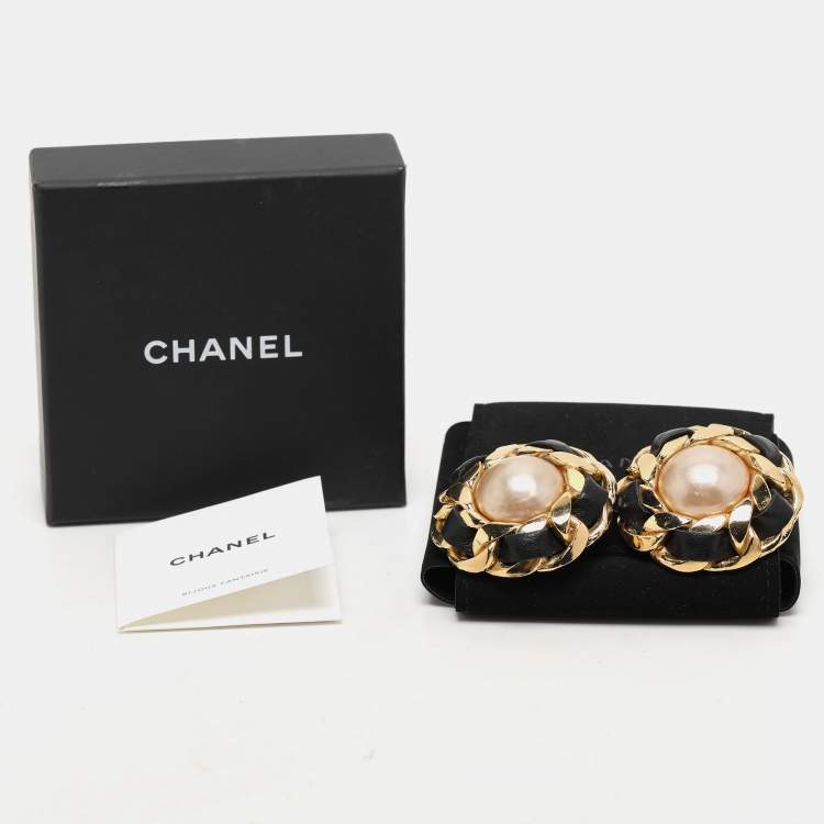 Pre Owned Chanel Gold/Black Faux Pearl and Leather Chain Iconic Clip On Earrings