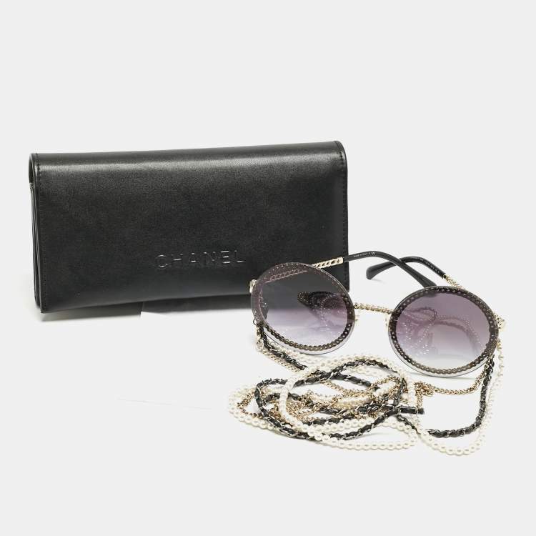 Pre Owned Chanel Gold Tone/Black Gradient 4245 Chain Round Sunglasses