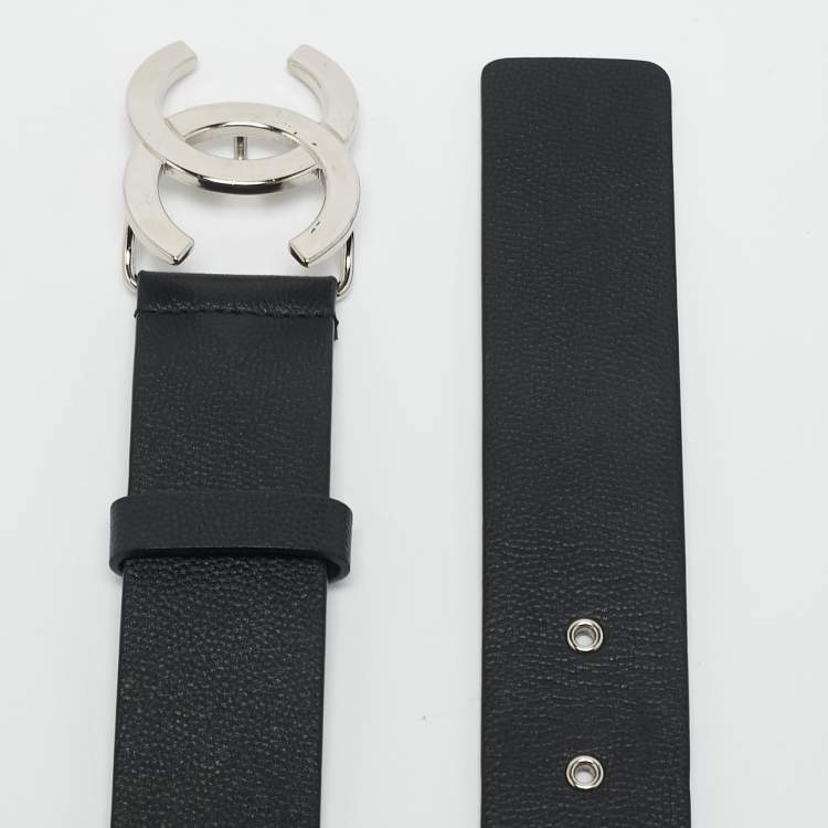 Pre Owned Chanel Black Leather CC Buckle Belt 75CM