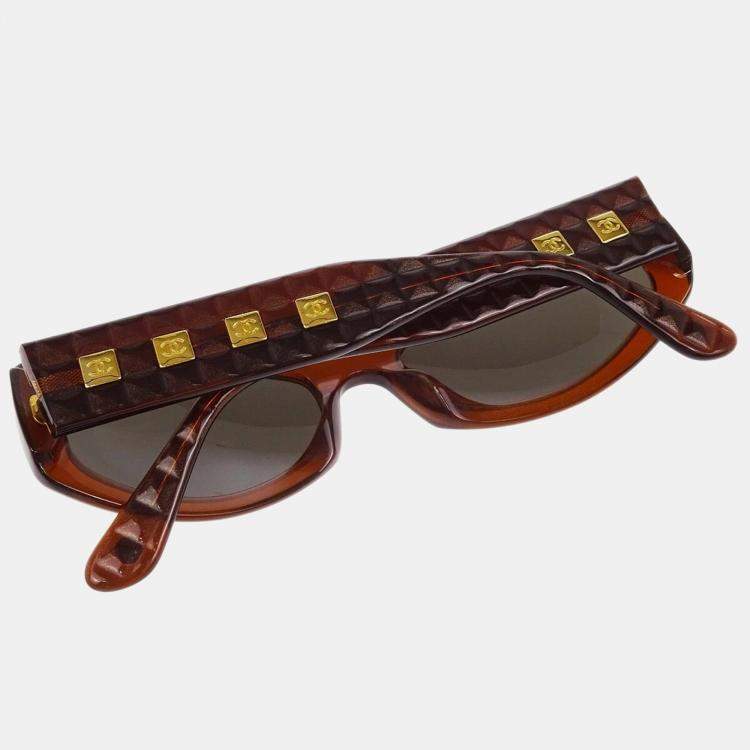 Pre Owned Chanel Brown Acrylic Small Sunglasses 