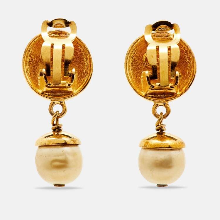Pre Owned Chanel CC Faux Pearl Gold Tone Drop Clip-on Earrings