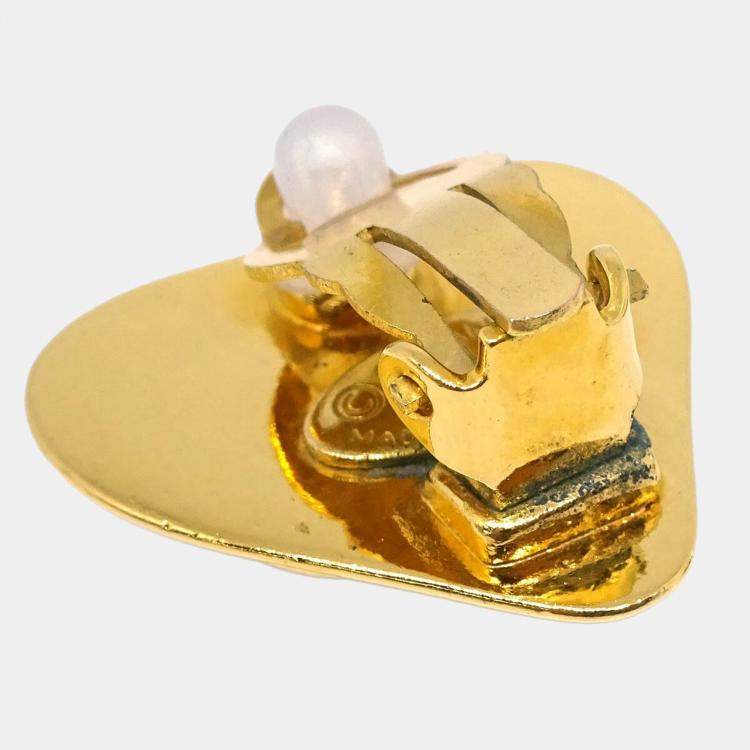 Pre Owned Chanel Gold Heart Earrings Clip-On