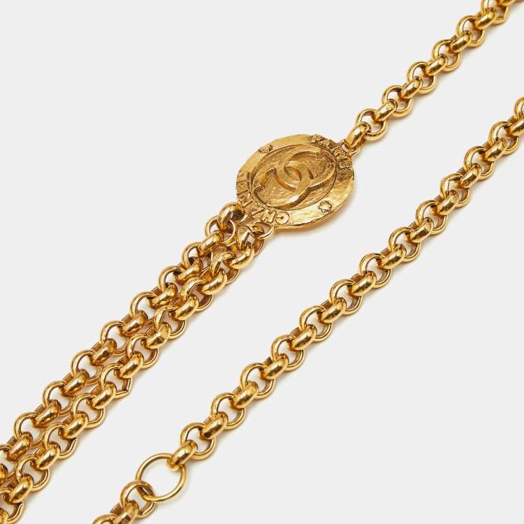 Pre Owned Chanel CC Medallion Gold Tone Chain Belt