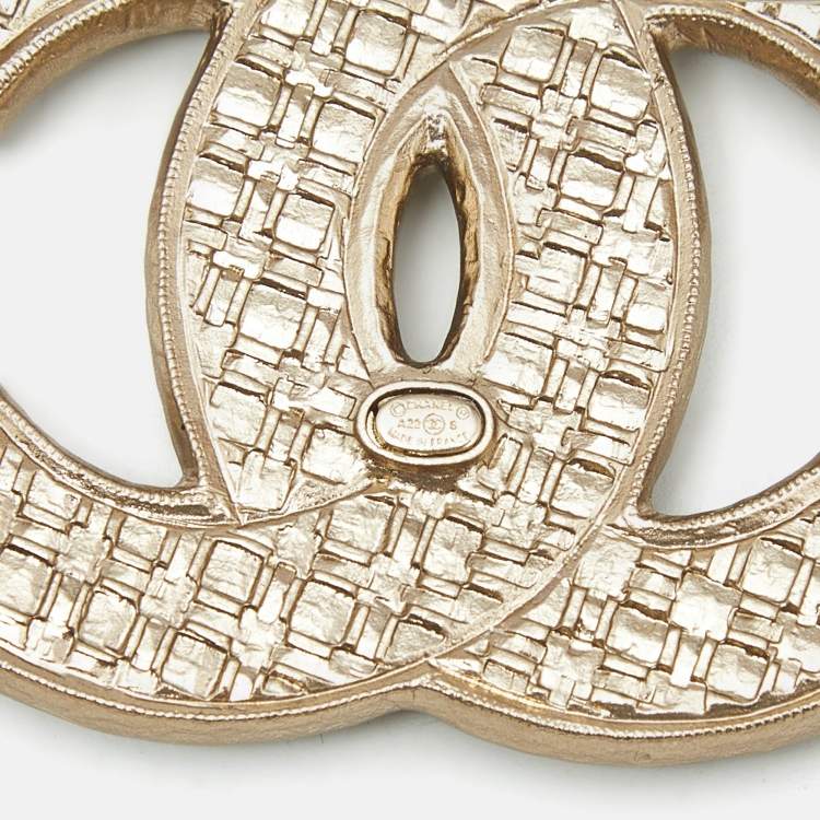 Pre Owned Chanel CC Crystal Resin Gold Tone Brooch