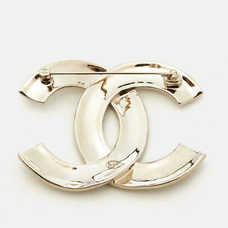 Pre Owned Chanel CC Gold Tone Brooch