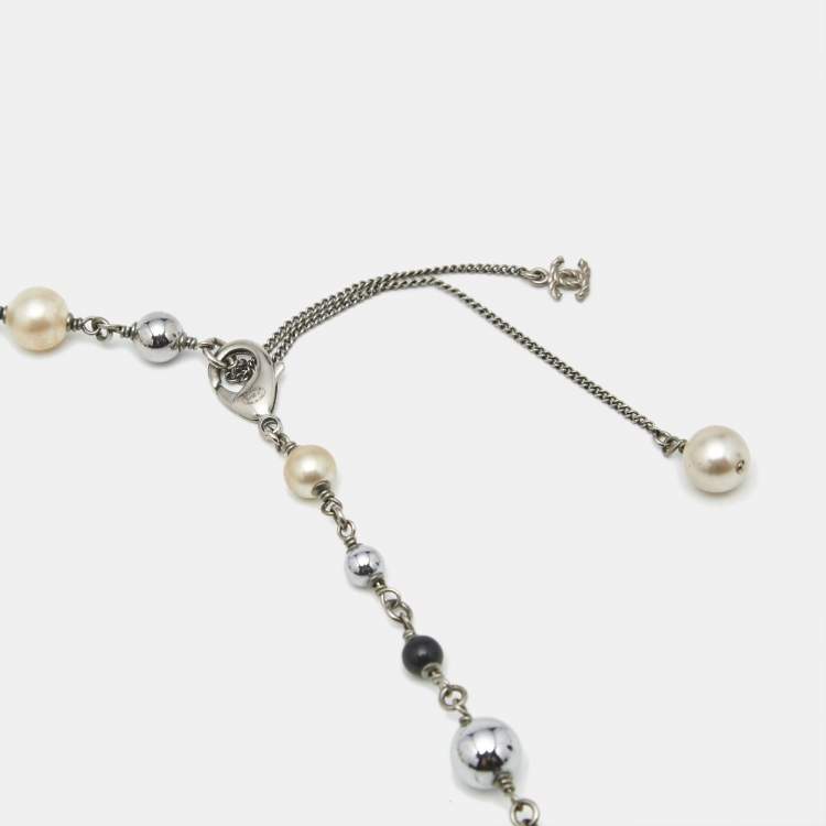 Pre Owned Chanel CC Faux Pearl Beads Enamel Silver Tone Station Necklace