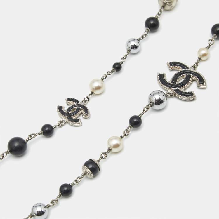 Pre Owned Chanel CC Faux Pearl Beads Enamel Silver Tone Station Necklace