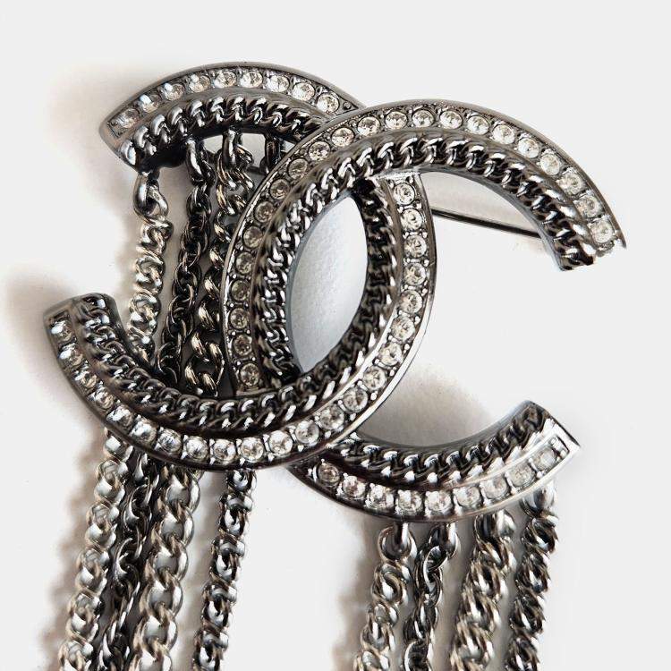 Pre Owned Chanel CC Multi Chain Silver Crystals Pin Brooch