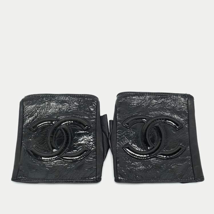 Pre Owned Chanel Black Logo Detail Leather Fingerless Gloves Size 7.5