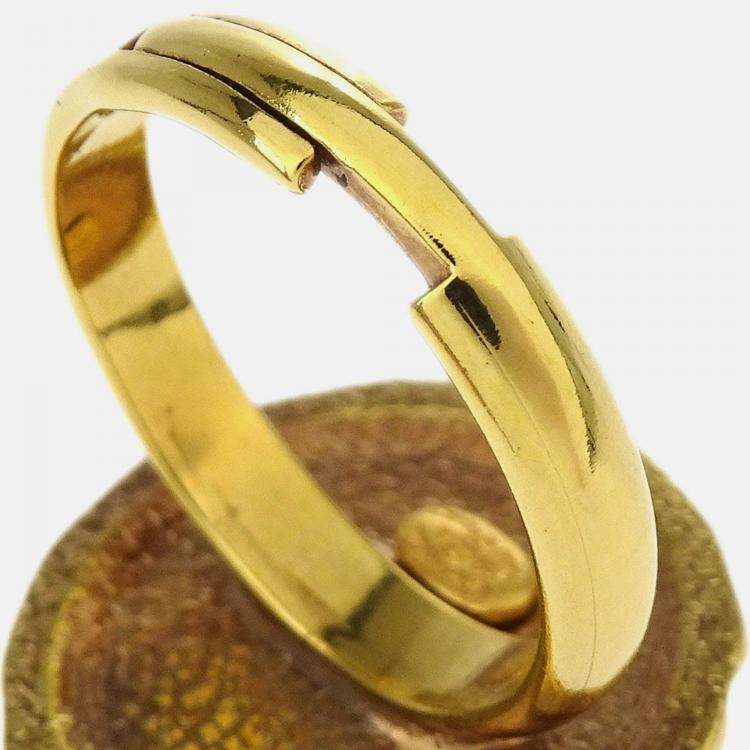 Pre Owned Chanel Gold Plated Metal Ring EU 51