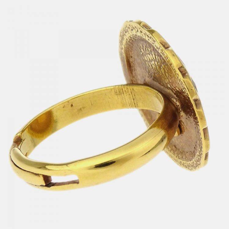 Pre Owned Chanel Gold Plated Metal Ring EU 51
