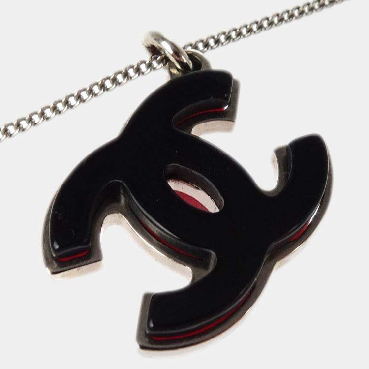 Pre Owned Chanel CC Chain Silver Red Black Acrylic Pendant Necklace