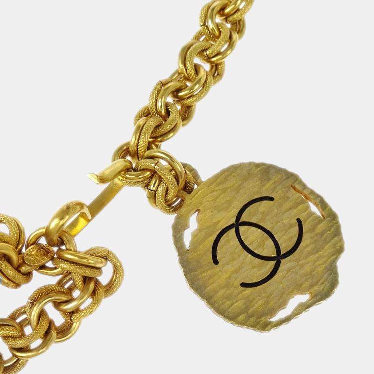 Pre Owned Chanel  Medallion Gold Small Chain Belt