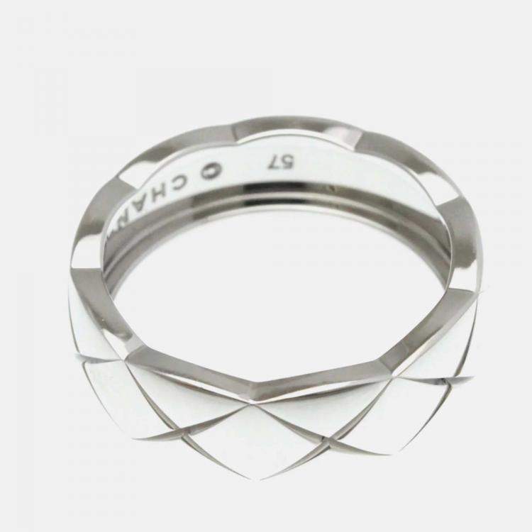 Pre Owned Chanel Coco Crush Medium 18K White Gold Band Ring EU 57