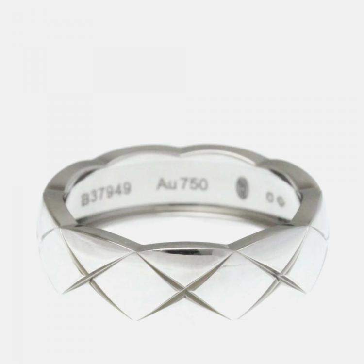 Pre Owned Chanel Coco Crush Medium 18K White Gold Band Ring EU 57