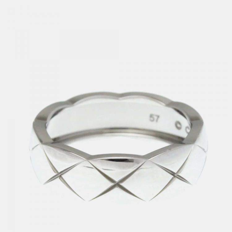 Pre Owned Chanel Coco Crush Medium 18K White Gold Band Ring EU 57