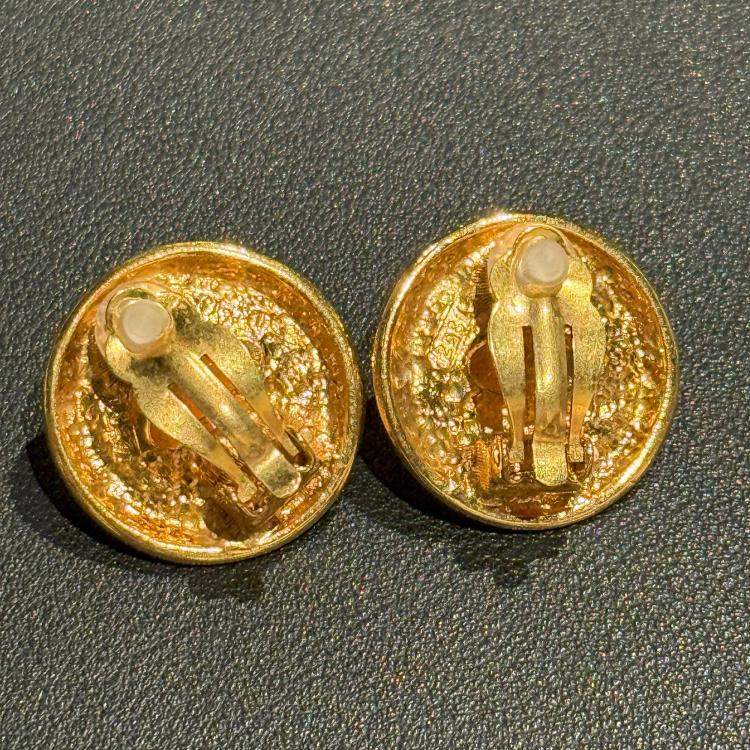 Pre Owned Chanel Vintage Aztec Design and Pearl Clip On Earrings