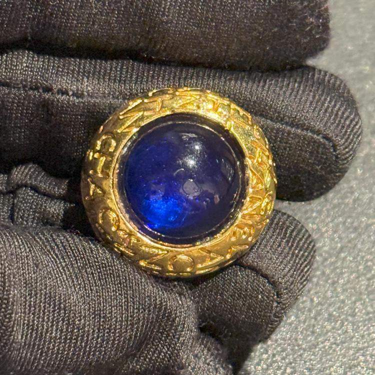Pre Owned Chanel Vintage Blue and Gold Clip On Earrings