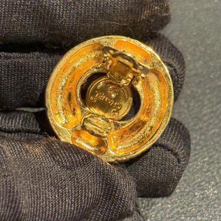 Pre Owned Chanel Vintage Blue and Gold Clip On Earrings