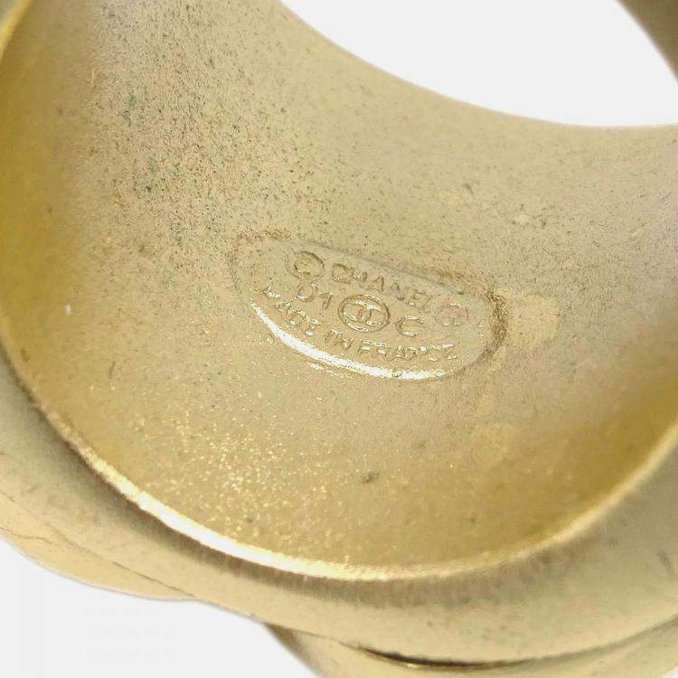 Pre Owned Chanel Gold Plated Ring 