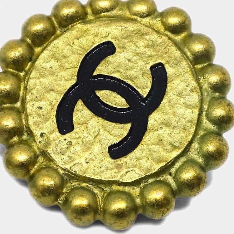 Pre Owned Chanel CC Button Earrings Clip-On Gold