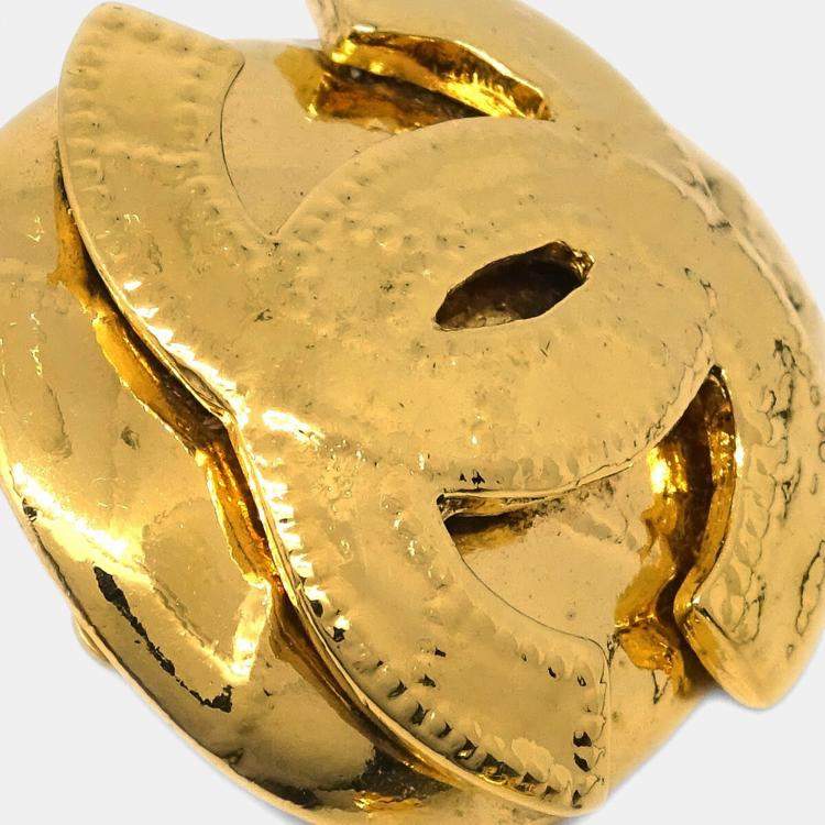 Pre Owned Chanel Earrings Clip-On Gold