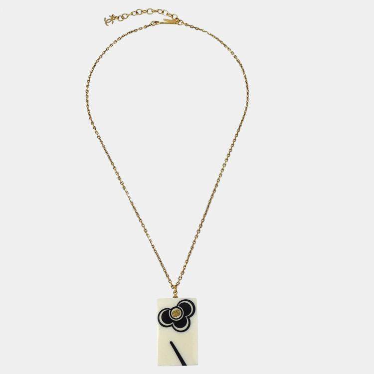 Pre Owned Chanel Rectangle Chain Necklace Pendant Gold White