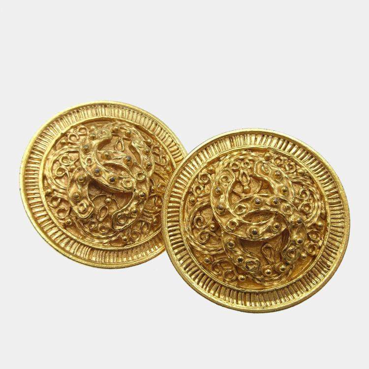 Pre Owned Chanel Button Earrings Gold Clip-On