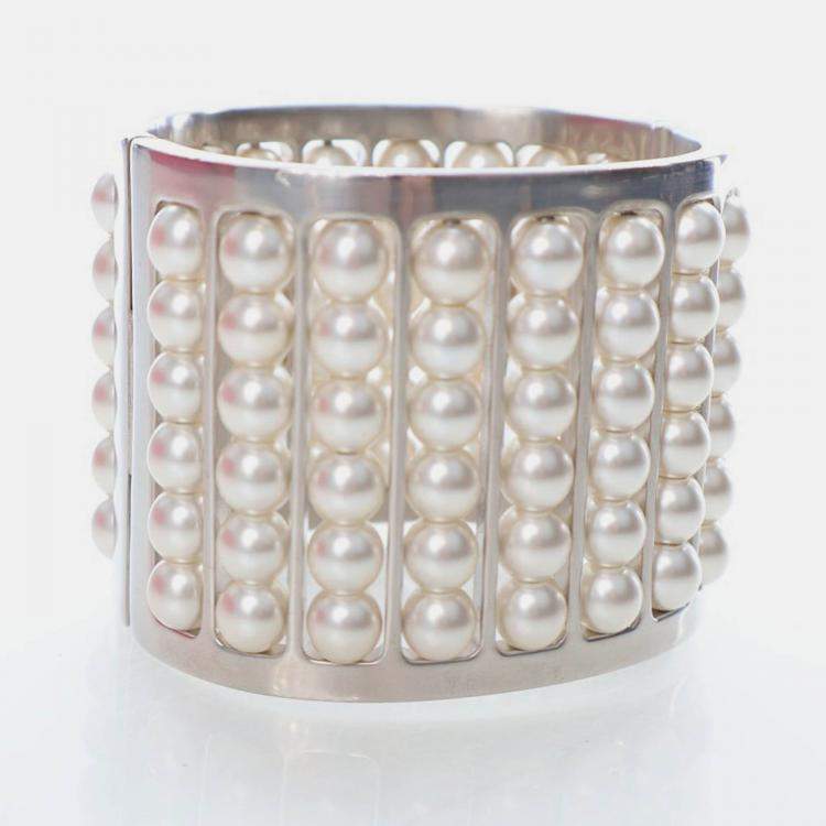 Pre Owned Chanel Classic Wide Faux Pearl Cuff Bracelet
