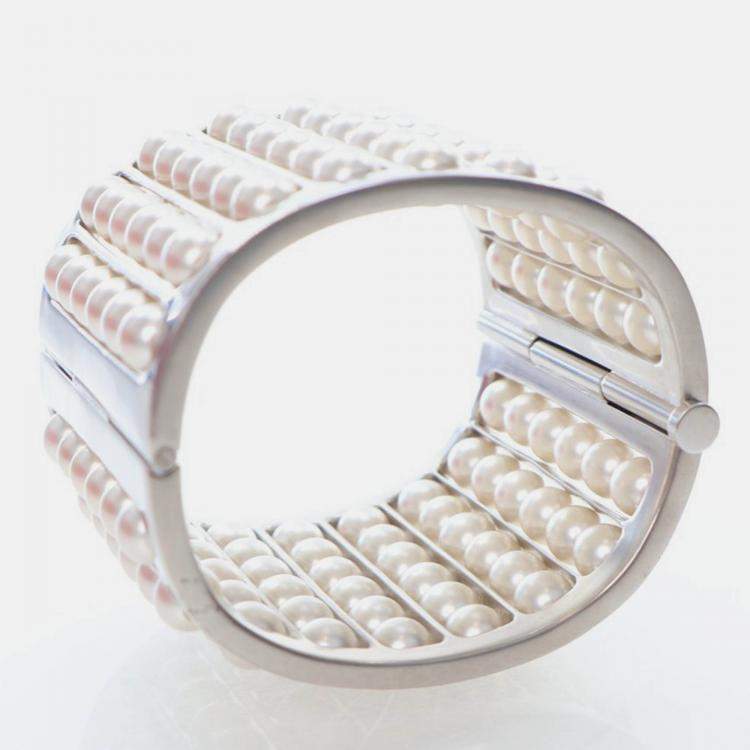 Pre Owned Chanel Classic Wide Faux Pearl Cuff Bracelet