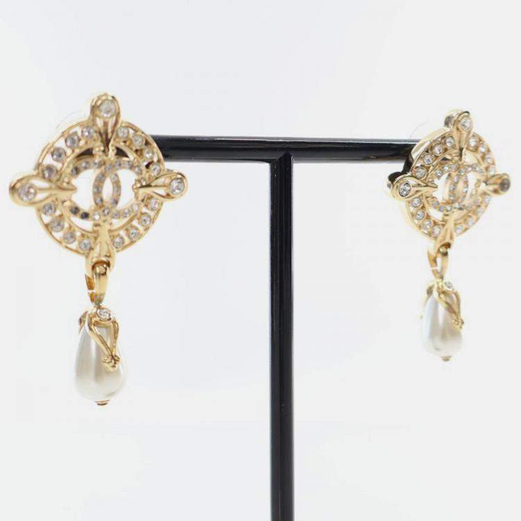 Pre Owned Chanel Coco Mark Faux Pearl Drop Earrings