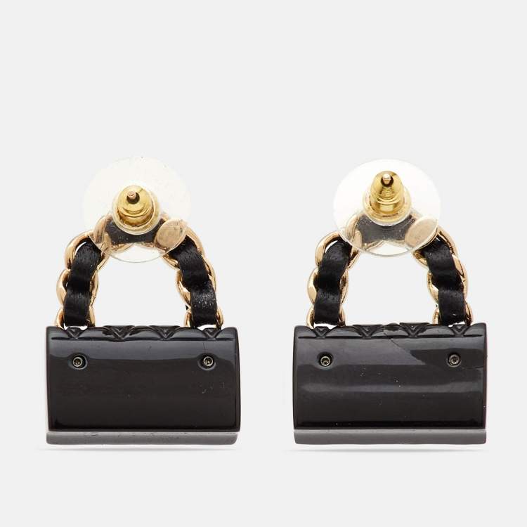 مملوكة مسبقًا Chanel CC Bag Resin Leather Gold Tone Earrings