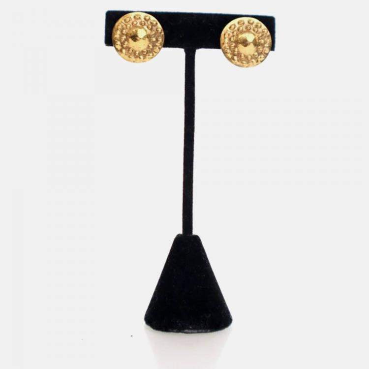 Pre Owned Chanel Vintage Studded Clip On Earrings