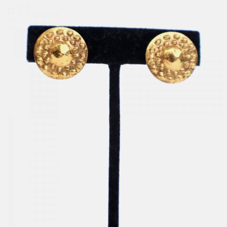 Pre Owned Chanel Vintage Studded Clip On Earrings