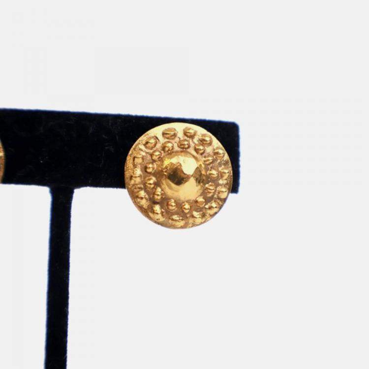 Pre Owned Chanel Vintage Studded Clip On Earrings