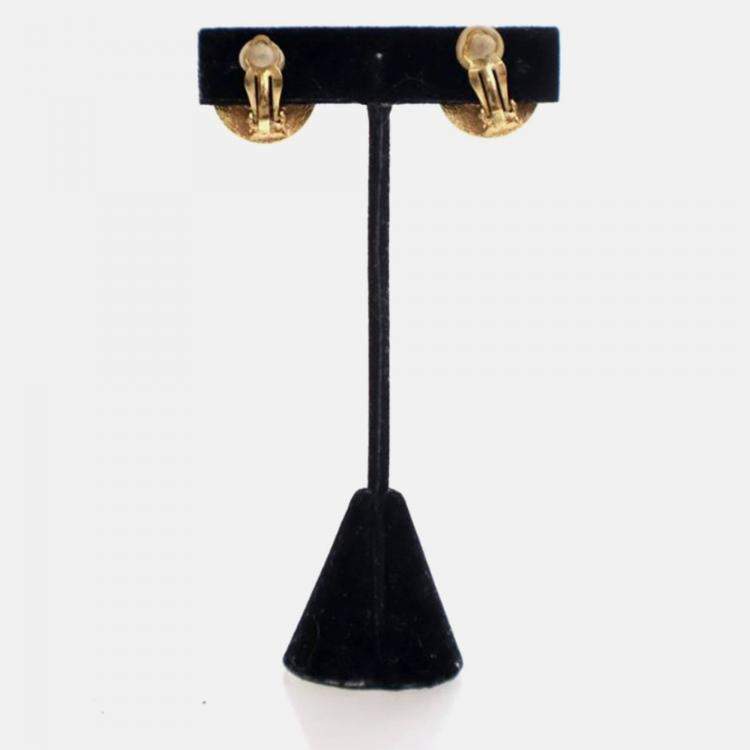Pre Owned Chanel Vintage Studded Clip On Earrings
