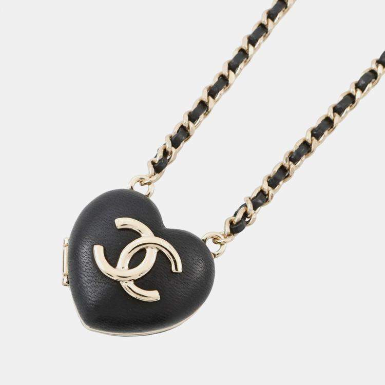 Pre Owned Chanel CC Logo Mirror Black Lambskin Necklace 