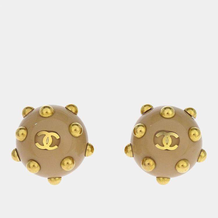 Pre Owned Chanel Studded Button Earrings Clip-On Gold Beige