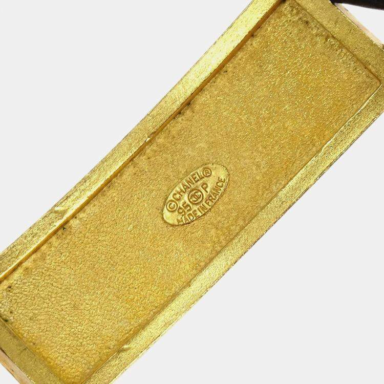 مملوكة مسبقًا قلادة شانيل جلد أسود وذهبي مع أحجار الراين