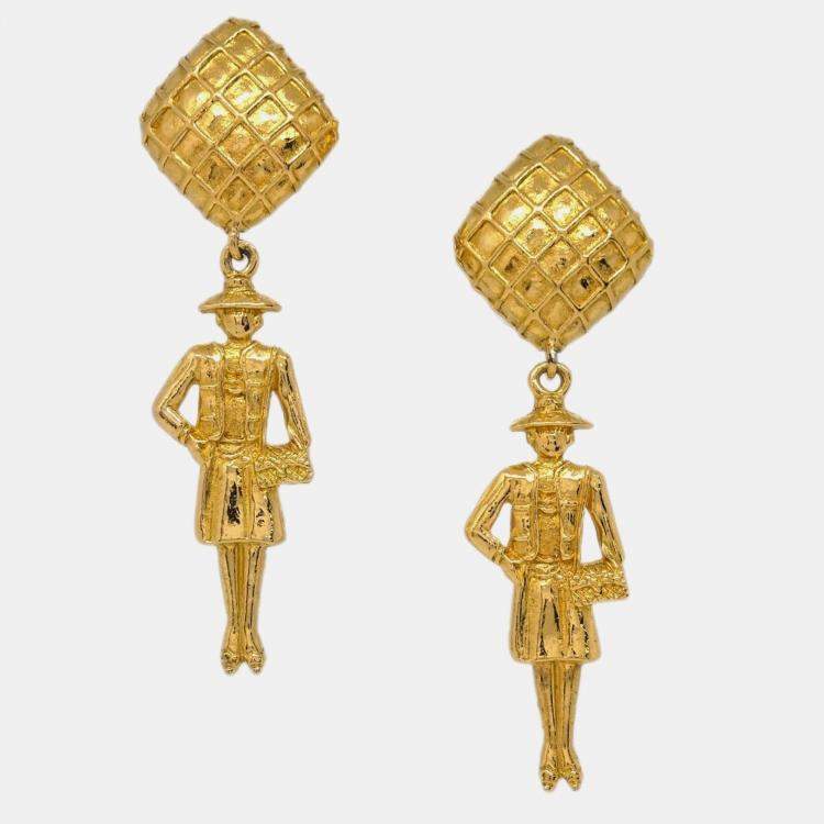 Pre Owned Chanel Dangle Earrings Clip-On Gold