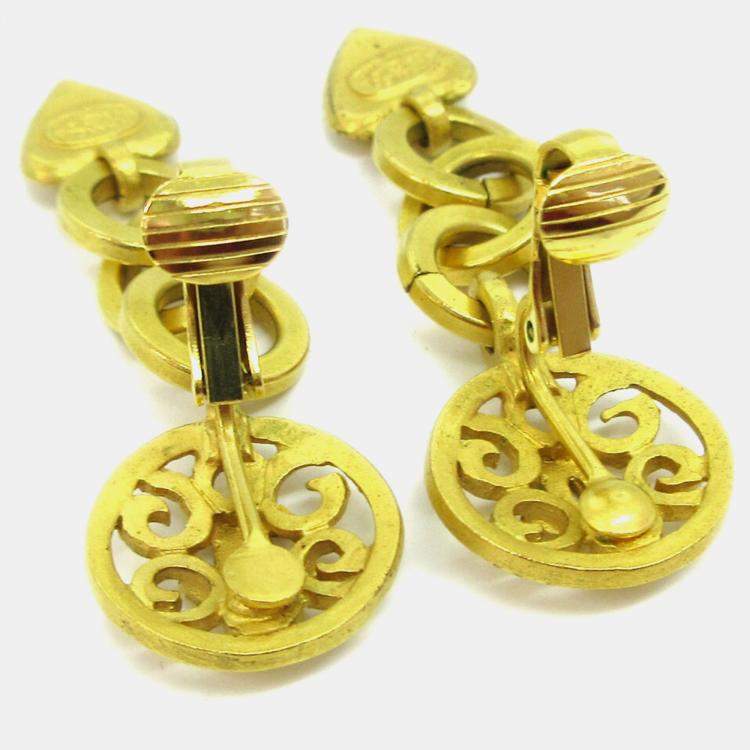 Pre Owned Chanel Heart Dangle Earrings Clip-On Gold