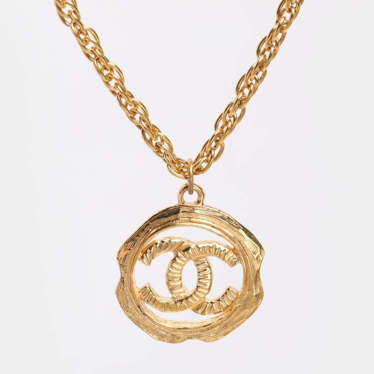 Pre Owned Chanel CC Gold Tone Choker Necklace