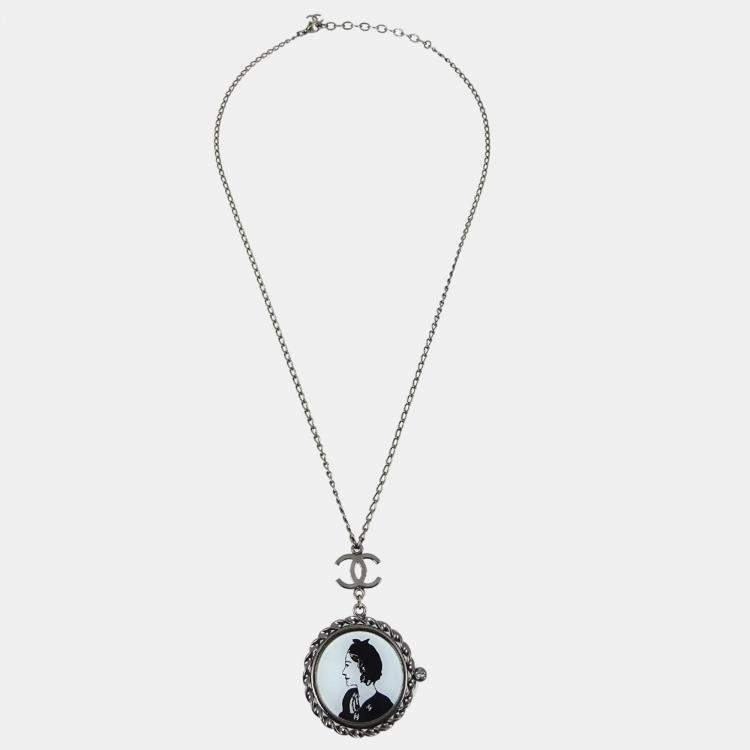 Pre Owned Chanel Mademoiselle Chain Pendant Necklace Silver