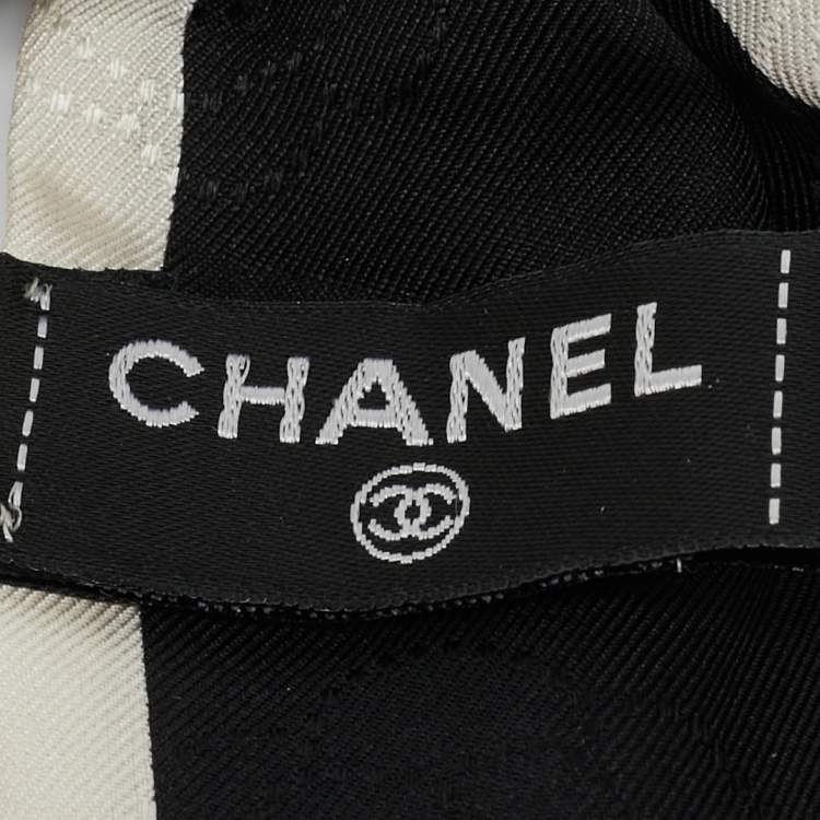 Pre Owned Chanel Black Silk Bow Scrunchie