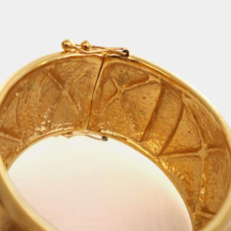 Pre Owned Chanel Vintage CC Bangle