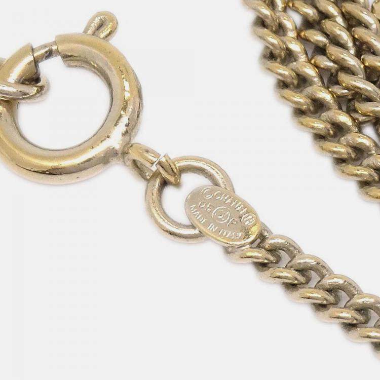 Pre Owned Chanel Heart Chain Pendant Necklace Gold