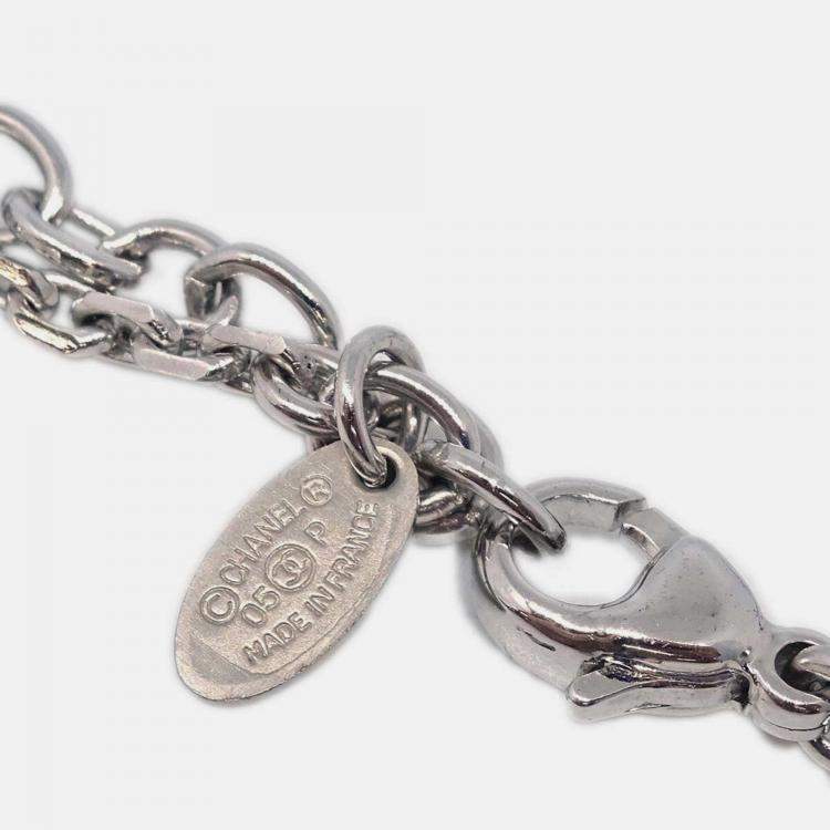 Pre Owned Chanel Medallion Pendant Necklace Rhinestone Silver Black