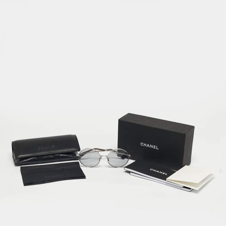 مملوكة مسبقًا نظارة شمسية شانيل 4268 سي سي دائرية رمادي/فضي اللون