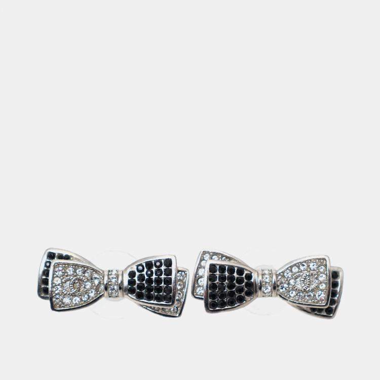 Pre Owned Chanel 2017 Black/Silver Crystal Bow Earrings